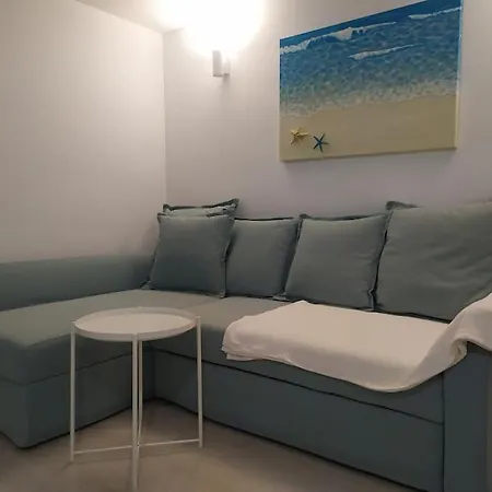 Apartamento A 2 Minutos De La Playa. *